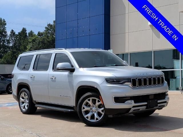 2022 Jeep Wagoneer Series II — photo 1 of 13