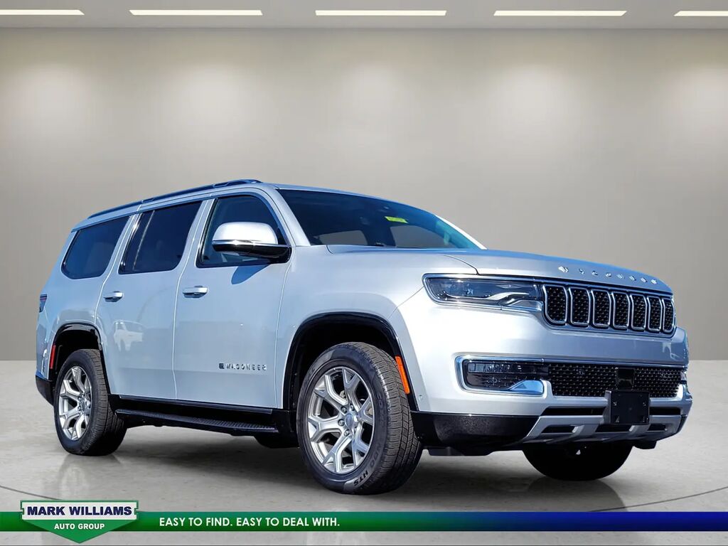 2022 Jeep Wagoneer Series II — photo 1 of 13