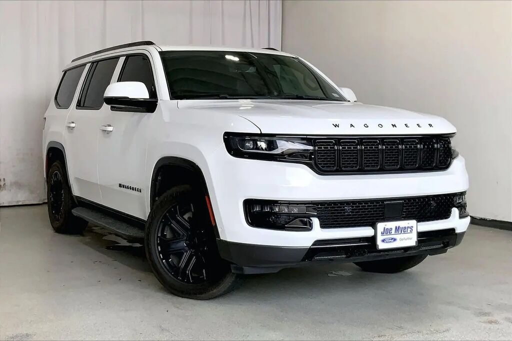 2022 Jeep Wagoneer Series III — photo 1 of 31