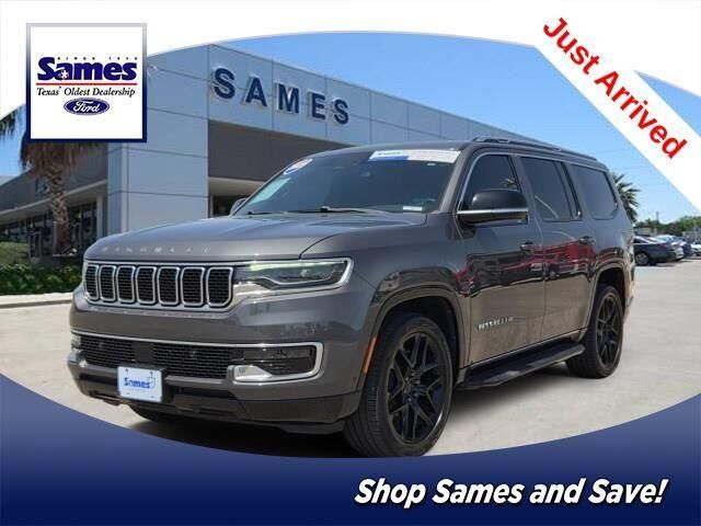 2023 Jeep Wagoneer Base