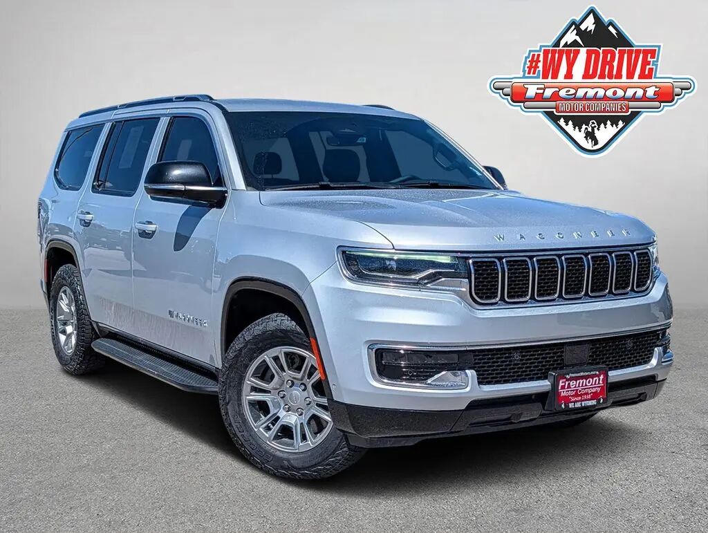 2024 Jeep Wagoneer Base — photo 1 of 13