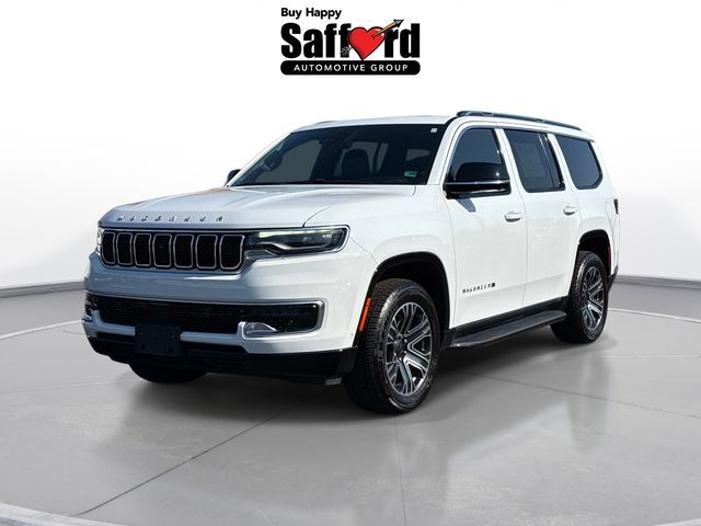 2023 Jeep Wagoneer Base — photo 1 of 13