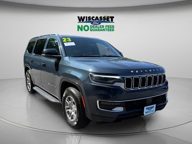 2023 Jeep Wagoneer Base — photo 1 of 1