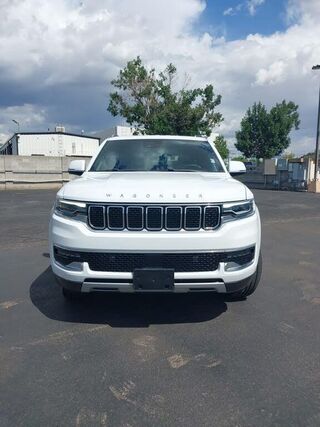 2022 Jeep Wagoneer Series II Carbide — photo 1 of 1
