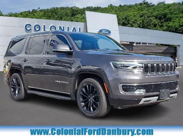 2022 Jeep Wagoneer Series II — photo 1 of 26