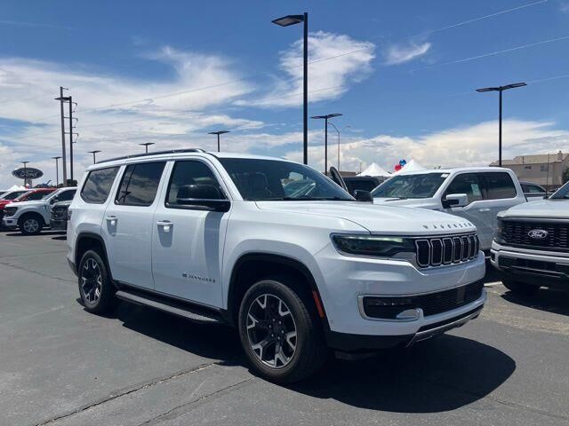 2024 Jeep Wagoneer Series III — photo 1 of 3