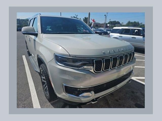 2022 Jeep Wagoneer Series III — photo 1 of 7