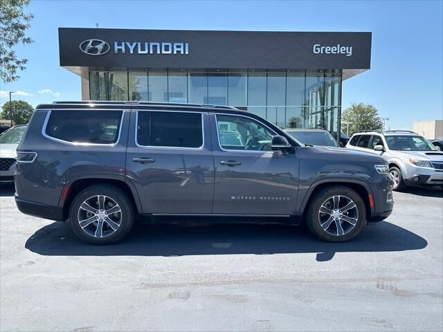 2023 Jeep Grand Wagoneer Base