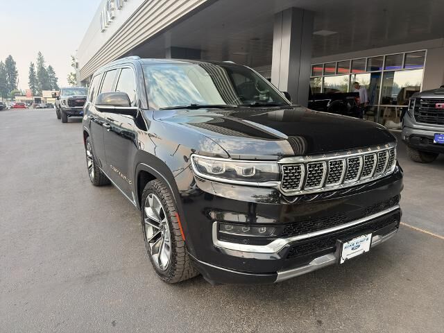 2022 Jeep Grand Wagoneer Series III — photo 1 of 26