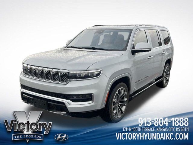2022 Jeep Grand Wagoneer Series III — photo 1 of 22