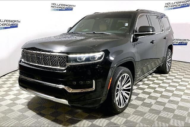 2022 Jeep Grand Wagoneer Series III — photo 1 of 26