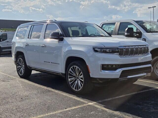 2023 Jeep Grand Wagoneer Series III — photo 1 of 1