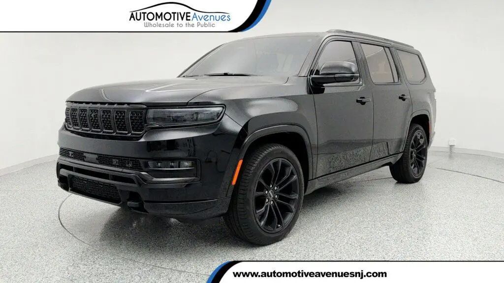 2023 Jeep Grand Wagoneer Series III Obsidian — photo 1 of 26
