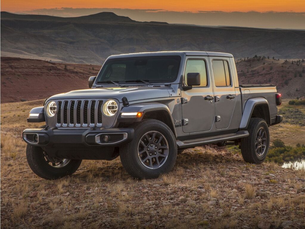 2021 Jeep Gladiator Sport — photo 1 of 13
