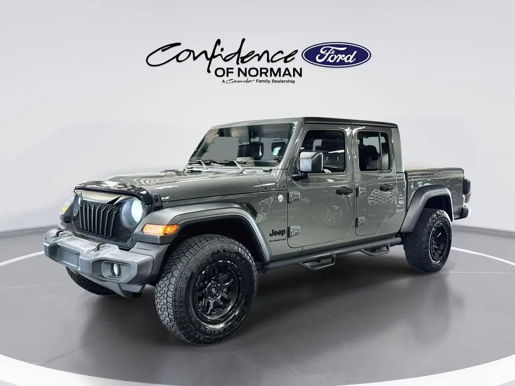 2020 Jeep Gladiator Sport — photo 1 of 18