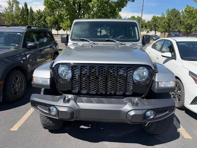 2021 Jeep Gladiator Sport