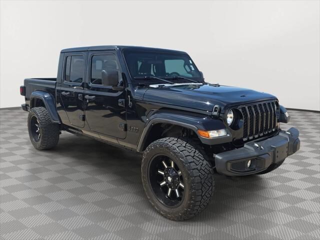 2021 Jeep Gladiator Sport — photo 1 of 13
