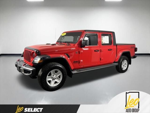 2023 Jeep Gladiator Sport