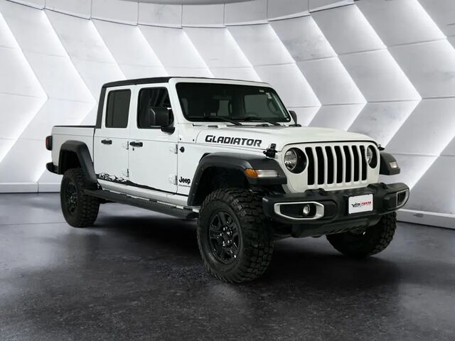 2023 Jeep Gladiator Sport