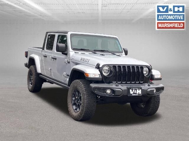 2023 Jeep Gladiator Sport