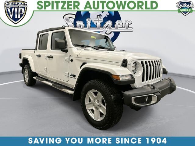 2022 Jeep Gladiator Sport — photo 1 of 13