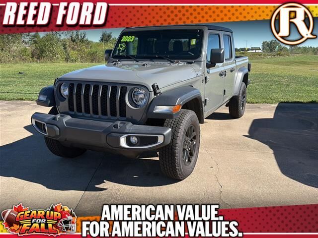 2023 Jeep Gladiator Sport