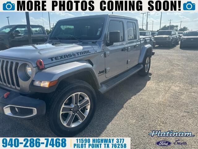 2021 Jeep Gladiator Sport — photo 1 of 26