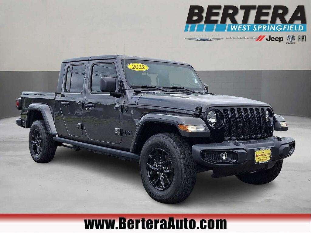 2022 Jeep Gladiator Altitude — photo 1 of 39