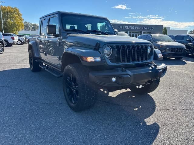2024 Jeep Gladiator Sport