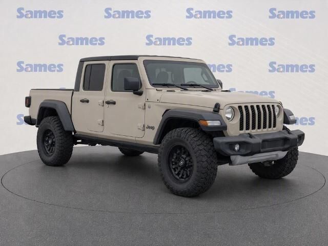 2020 Jeep Gladiator Sport