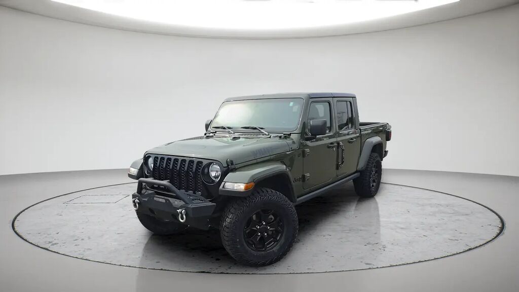 2021 Jeep Gladiator Sport — photo 1 of 13
