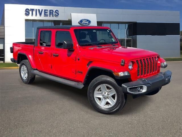 2023 Jeep Gladiator Sport