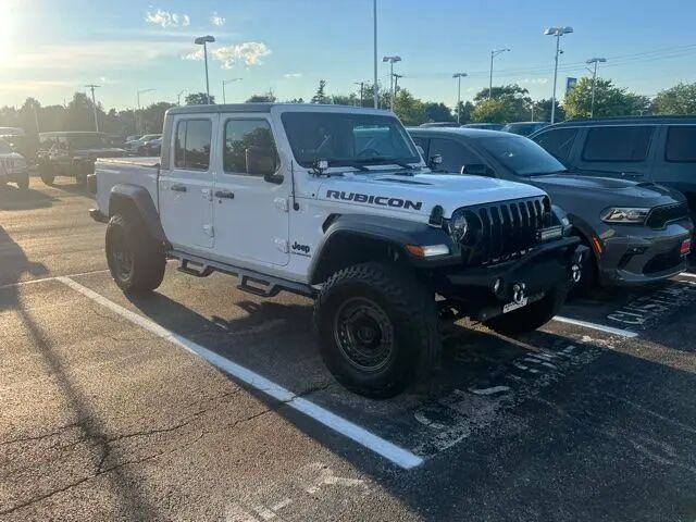 2020 Jeep Gladiator Sport — photo 1 of 3