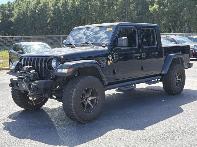 2022 Jeep Gladiator Sport