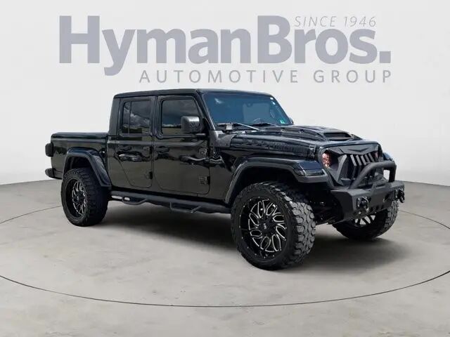 2021 Jeep Gladiator Sport — photo 1 of 23