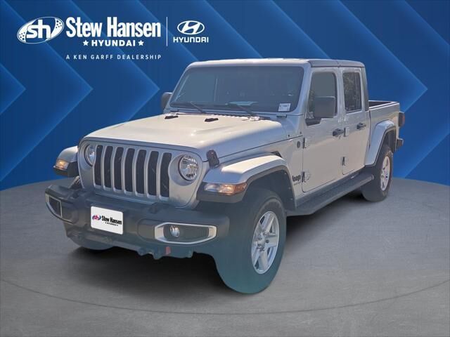 2022 Jeep Gladiator Sport