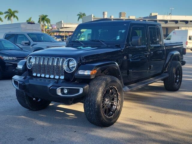 2022 Jeep Gladiator Sport