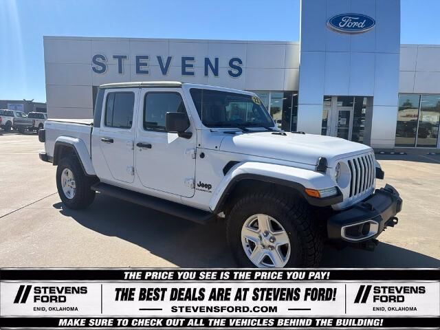2022 Jeep Gladiator Sport