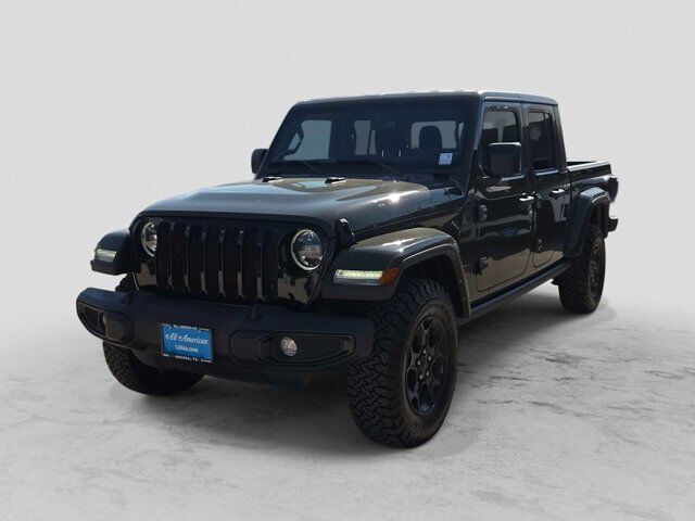 2023 Jeep Gladiator Willys — photo 1 of 13