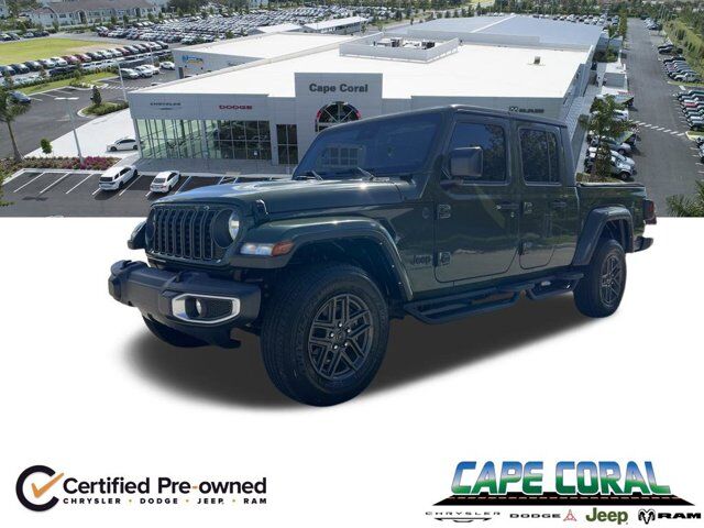 2024 Jeep Gladiator Sport S