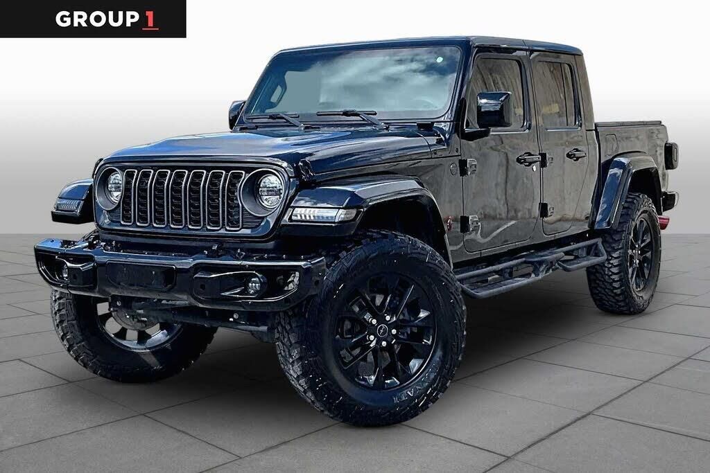 2024 Jeep Gladiator Sport — photo 1 of 1