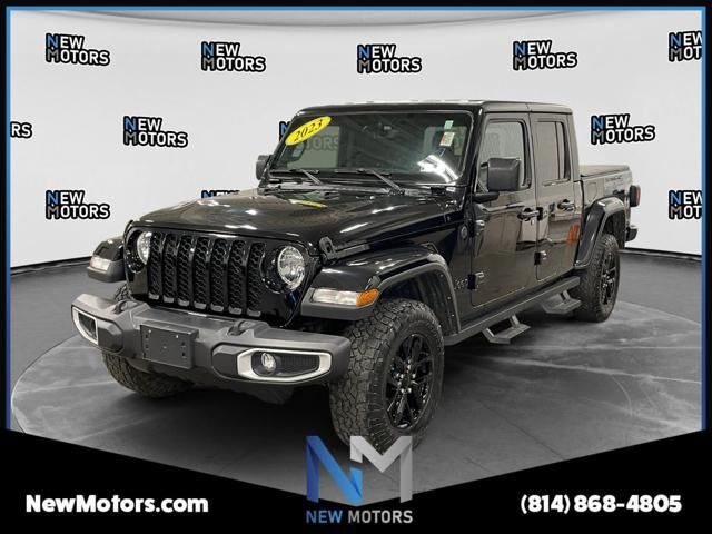 2023 Jeep Gladiator Sport — photo 1 of 13