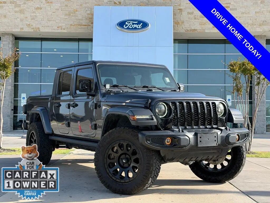 2023 Jeep Gladiator Sport — photo 1 of 21