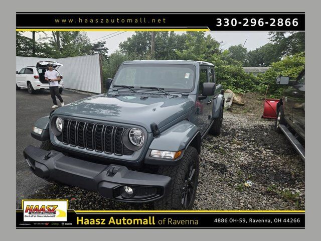 2024 Jeep Gladiator Nighthawk