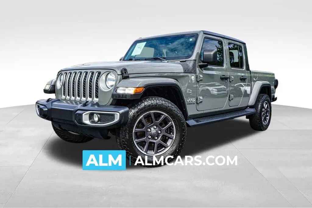 2021 Jeep Gladiator Overland — photo 1 of 21