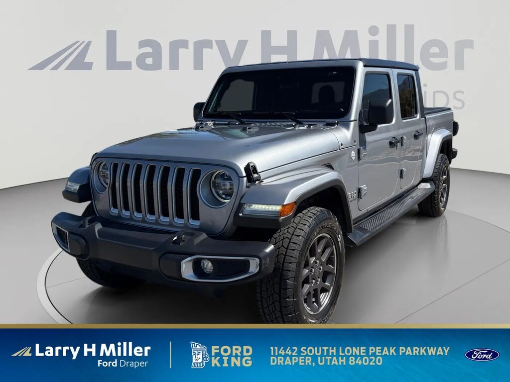 2021 Jeep Gladiator Overland — photo 1 of 13