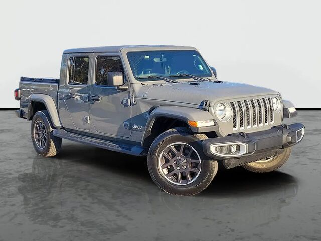 2022 Jeep Gladiator Overland