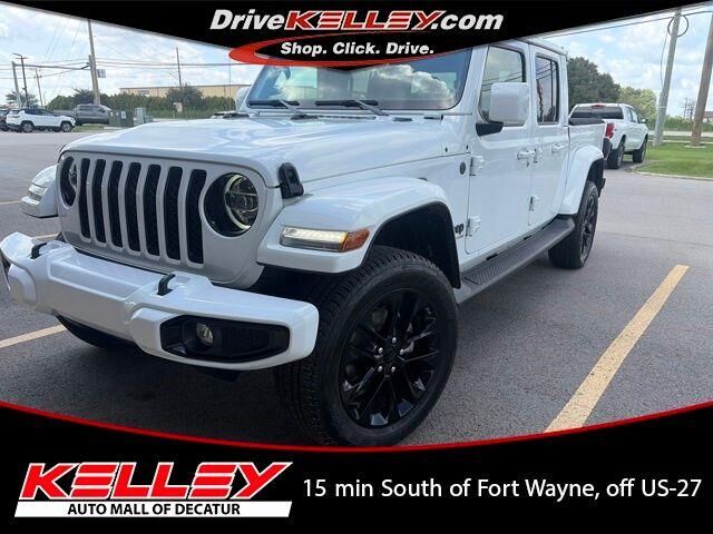 2022 Jeep Gladiator Overland — photo 1 of 13