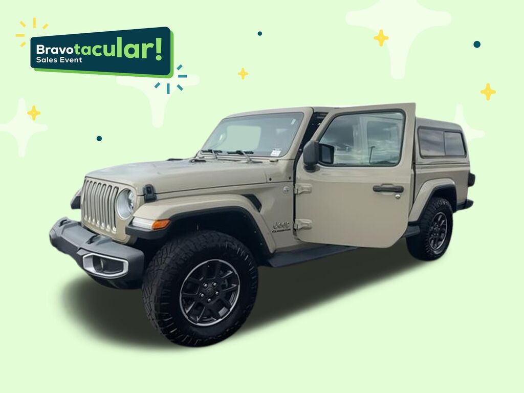 2022 Jeep Gladiator Overland 4x4 — photo 1 of 7