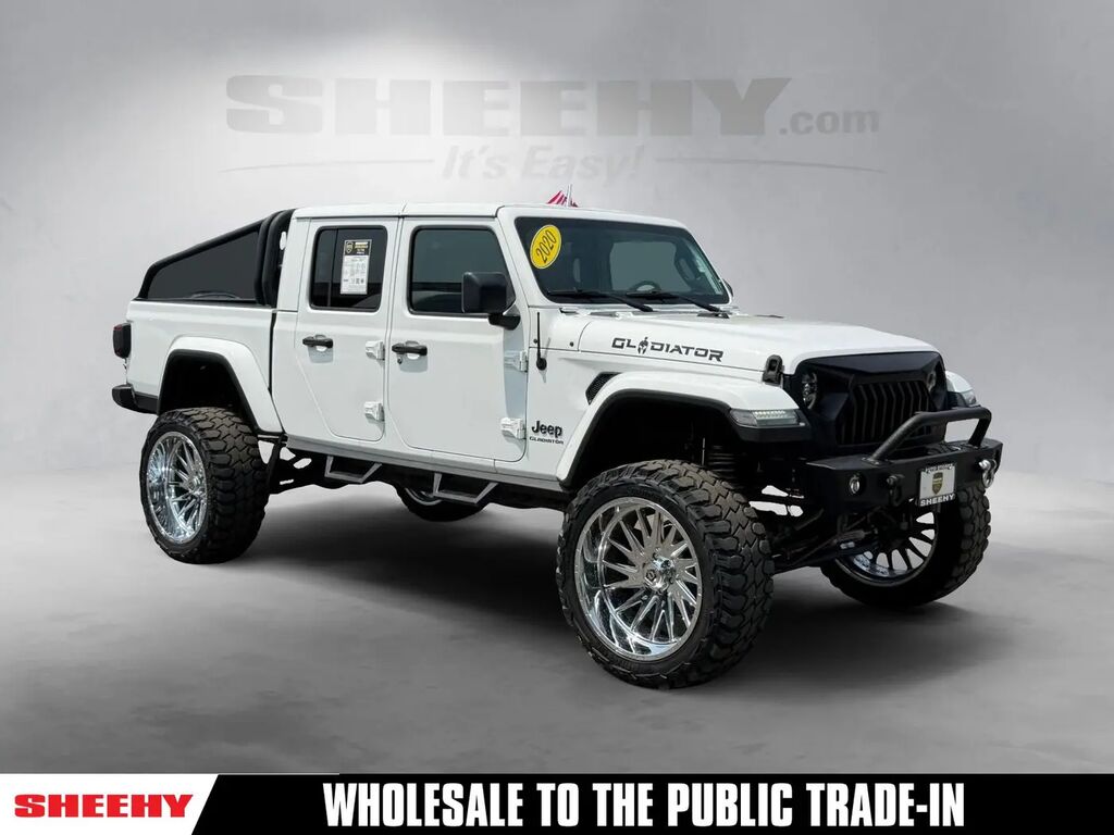 2020 Jeep Gladiator Overland — photo 1 of 24